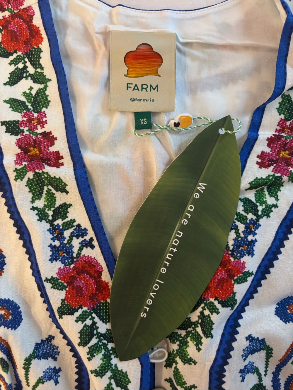 Off-White Flower Tapestry Lenzing™ Ecovero™ Euroflax™ Maxi Dress - Picture 3 of 3